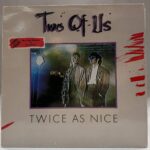 صفحه گرامافون "Two of Us" با عنوان فرعی "Twice Is Nice"