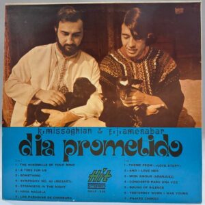 صفحه گرامافون "Día Prometido" با همکاری کیوان میثاقیان (K. Misaghian) و فرناندو خوزه آمنابار (F. J. Amenábar)