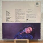 صفحه گرامافون لارا برانیگان Laura braniagan hold me
