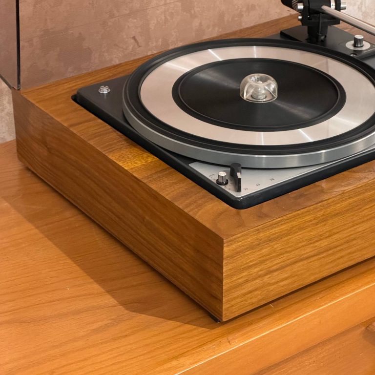 گرامافون Dual 1209