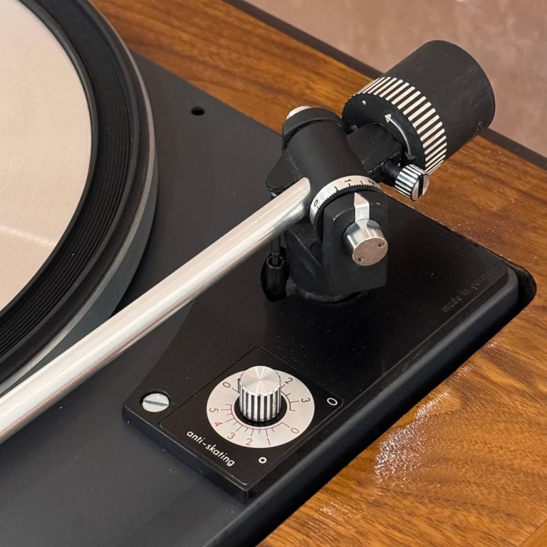 گرامافون Dual 1209